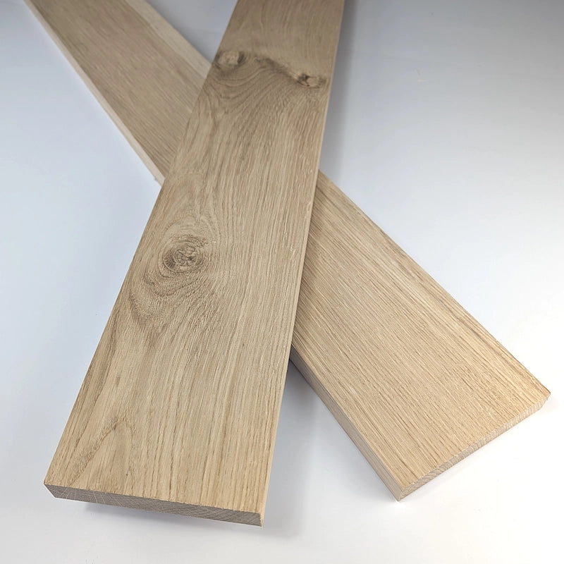 Planches en chêne massif raboté - Produit artisanal du Massif central